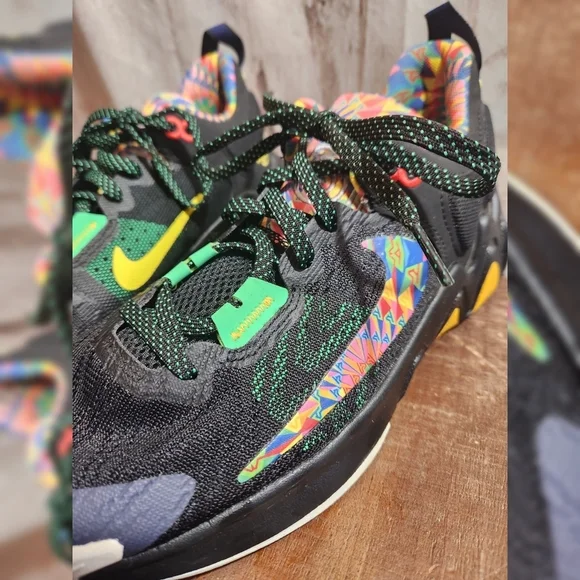 Nike Giannis Immortality 2 Low Kaleidoscope Youth Size 6- DQ1943-002 - Picture 4 of 10